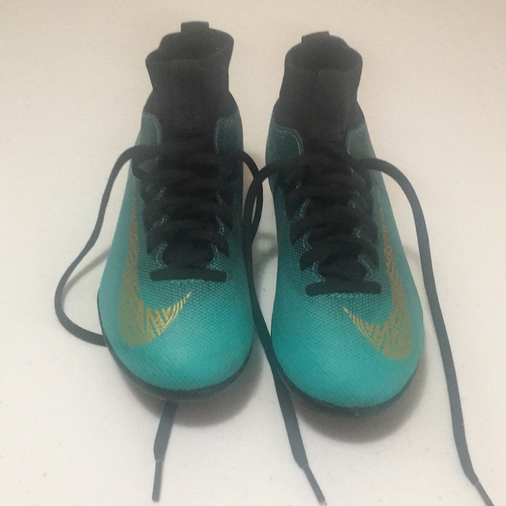Youth Nike soccer shoes